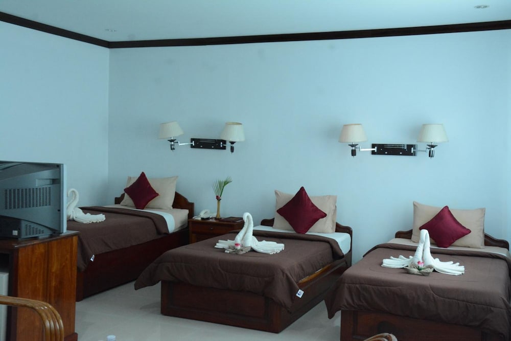 Фото Mom's Guesthouse