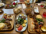 Meze (Nevskiy Avenue, 140) ، مطعم