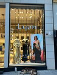 Shewom (Istanbul, Sisli, Mesrutiyet Neighborhood, Printer Osmanbey Street, 28) ، صالون فساتين السهرة