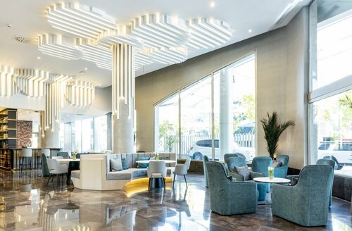 Гостиница Hotel Ilunion Alcalá Norte в Мадриде
