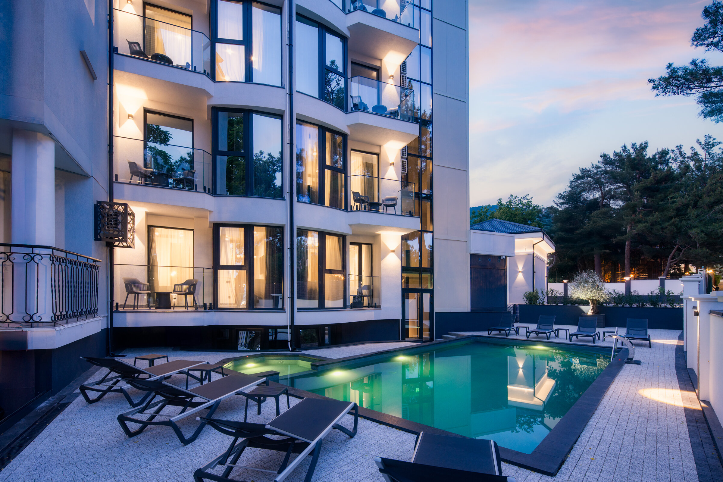 Фото отеля 2