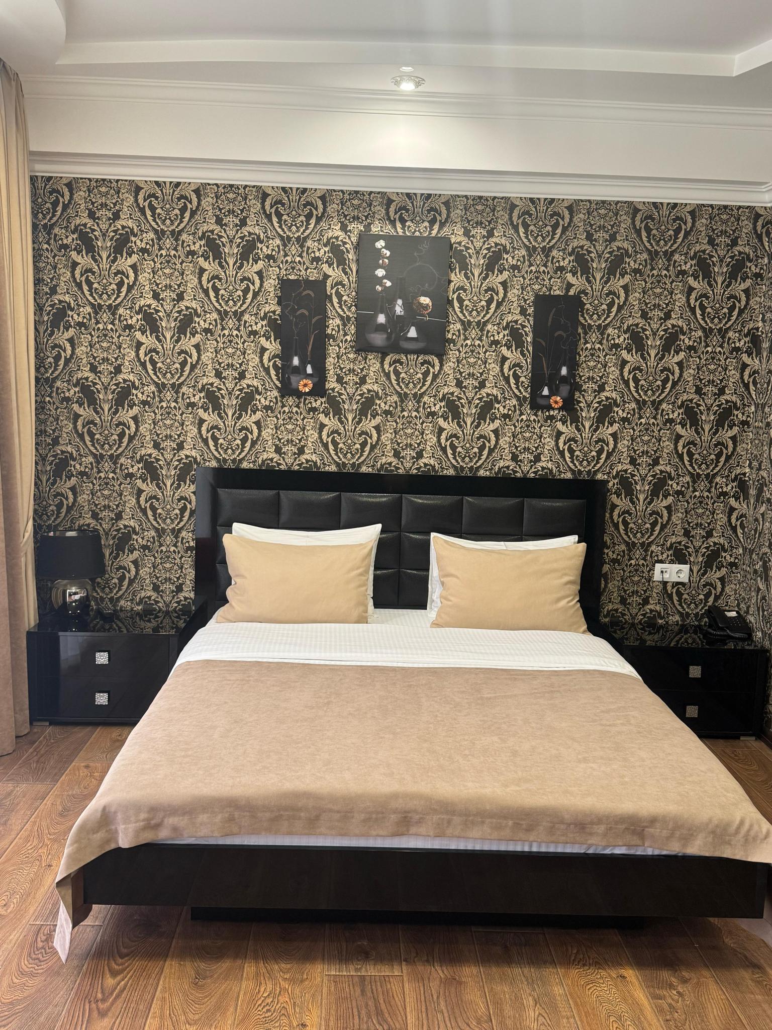 Фото Империя