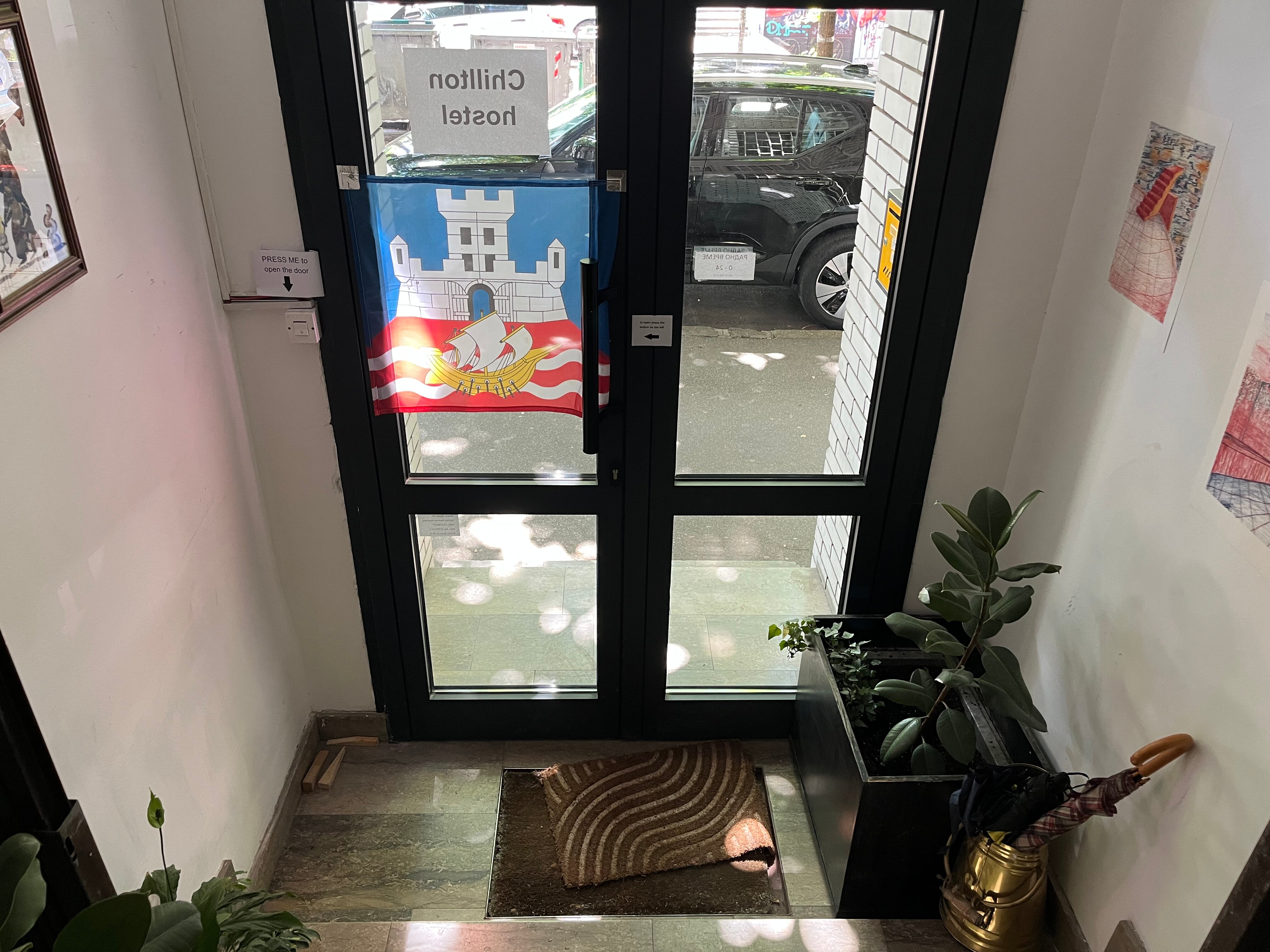 Фото Chillton Hostel