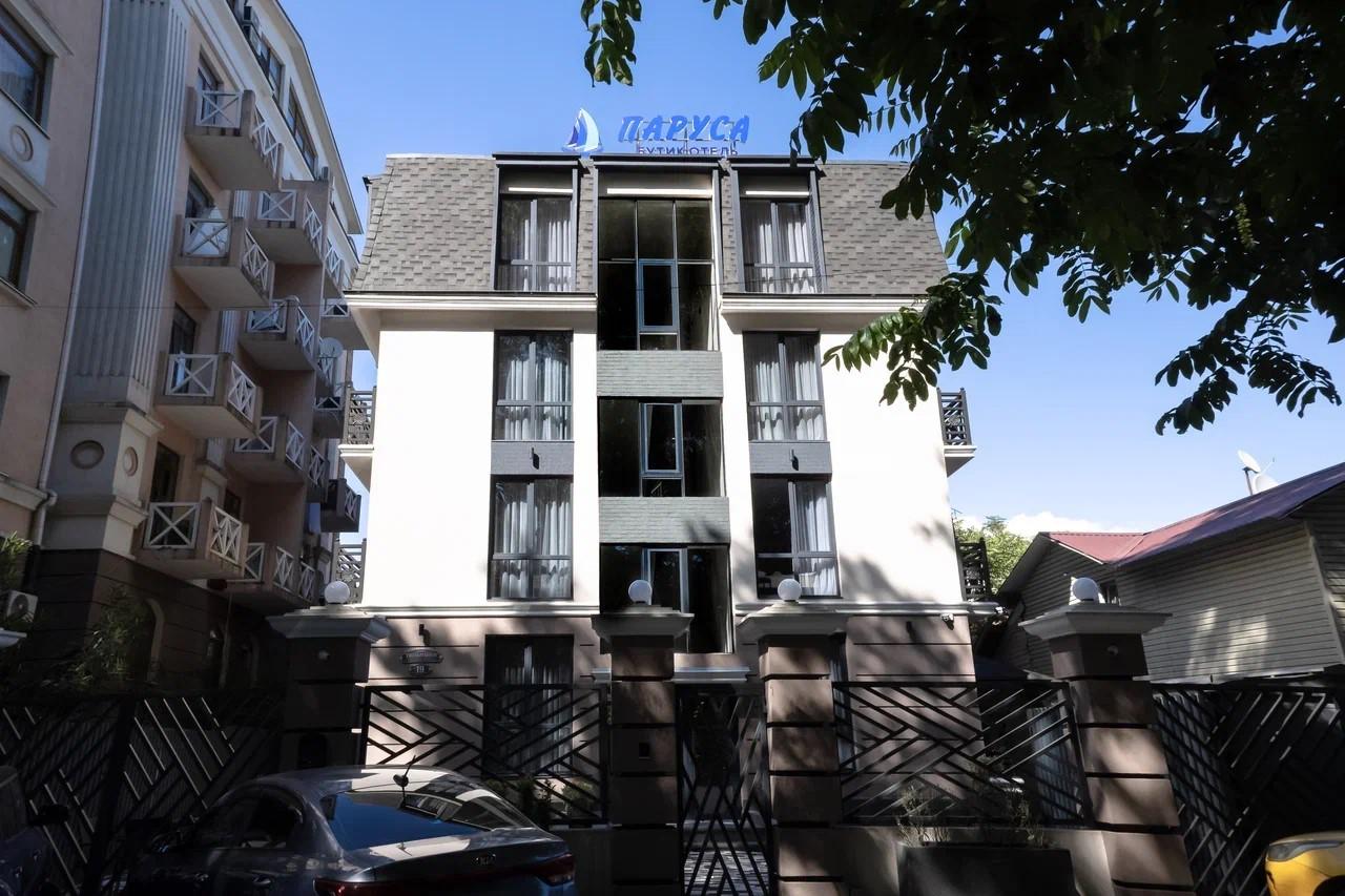 Фото Вертикаль, Паруса