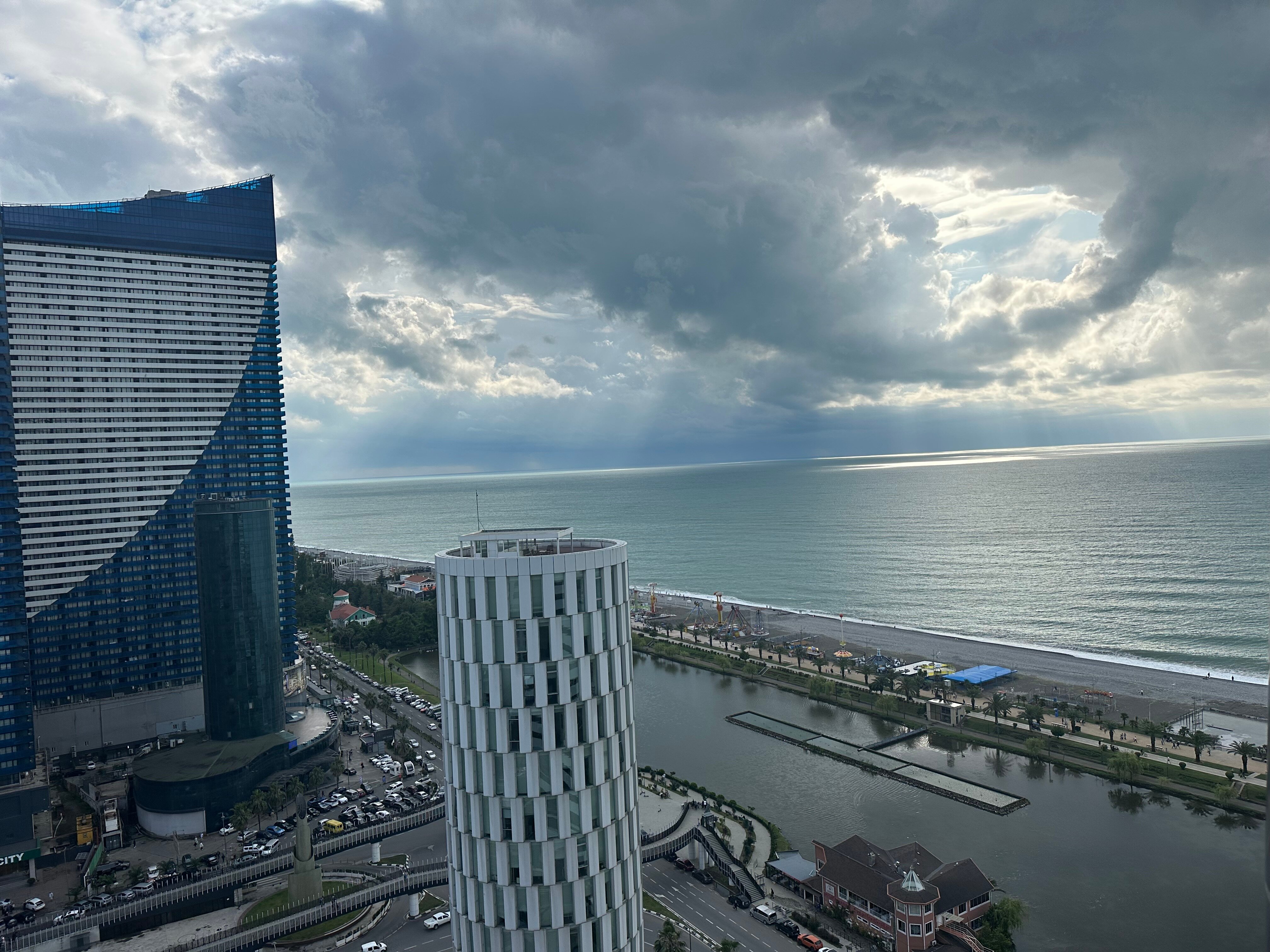 Фото Courtyard by Marriott Batumi