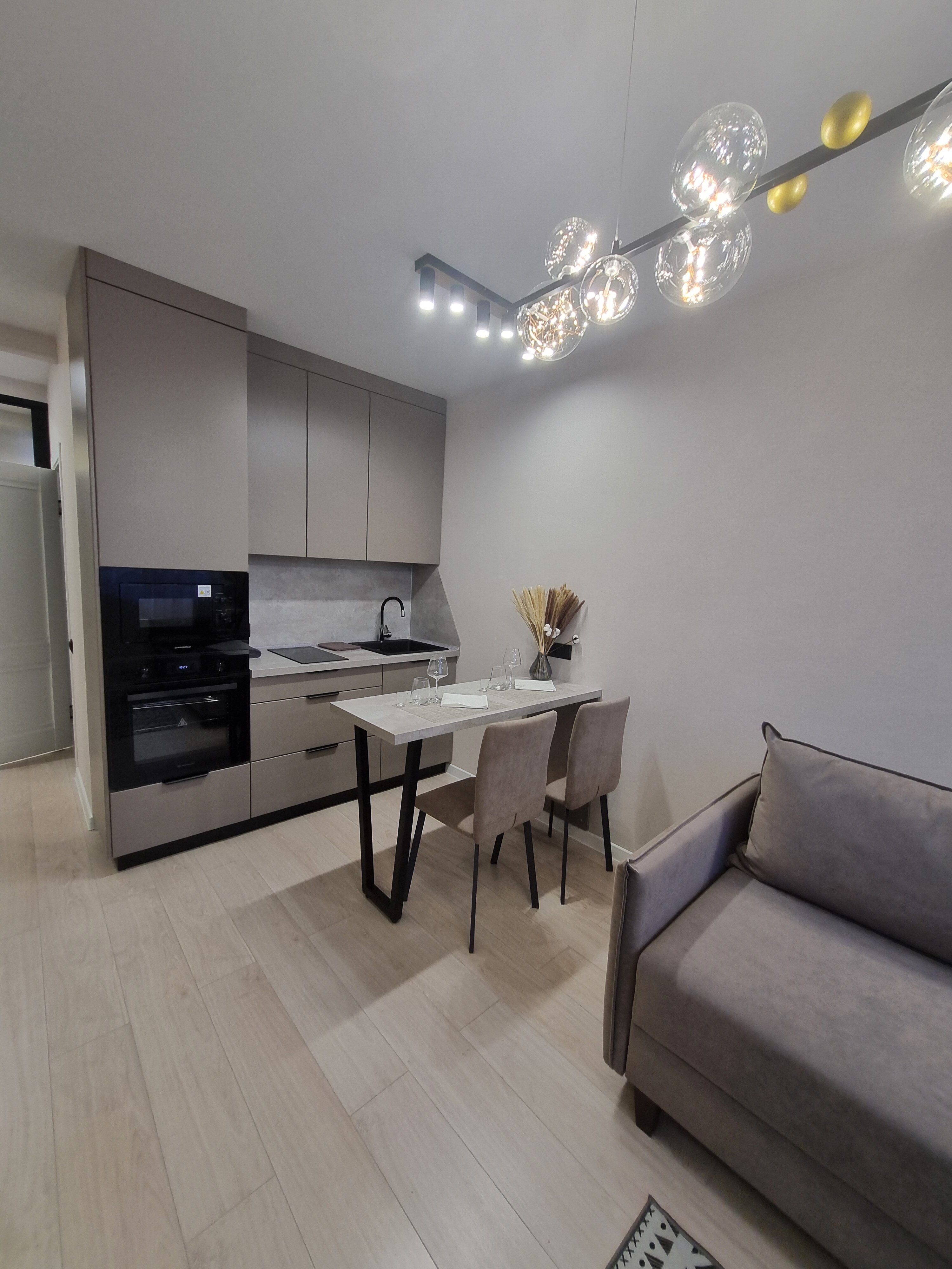 Фото Апартаменты Люкс в новом доме бизнес-класса