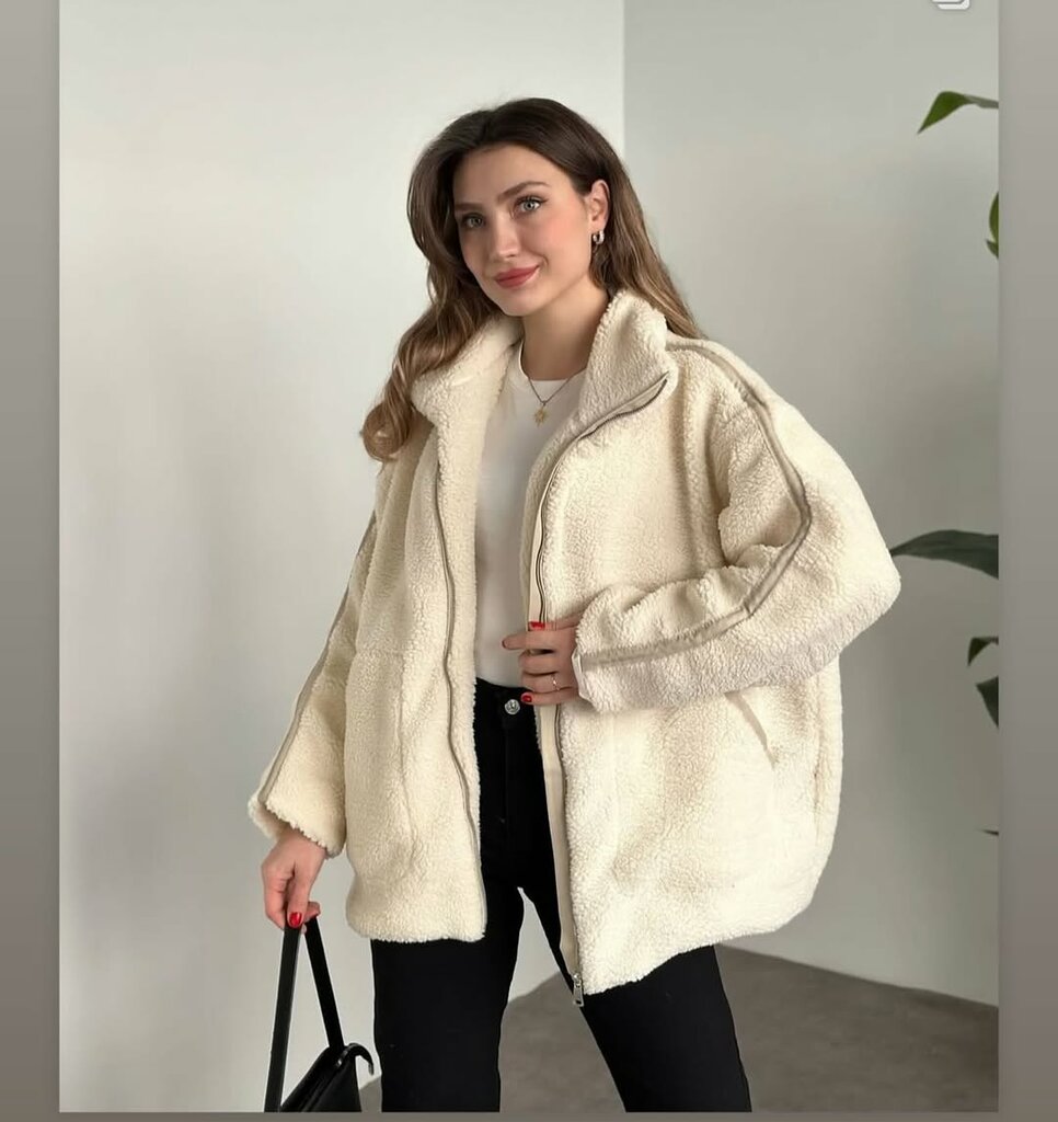 Clothing store Rays, Batman, photo