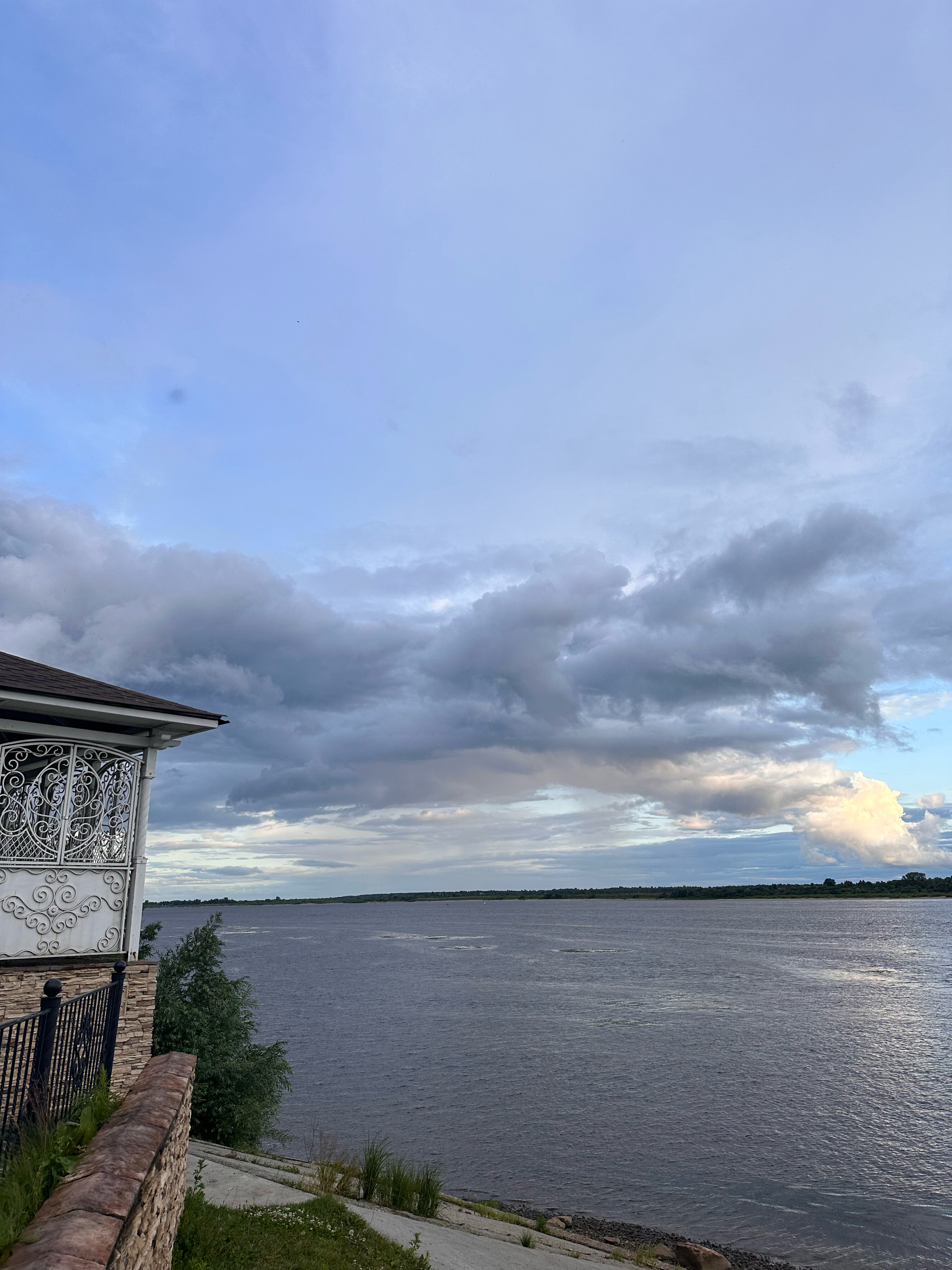 Фото Амбарн