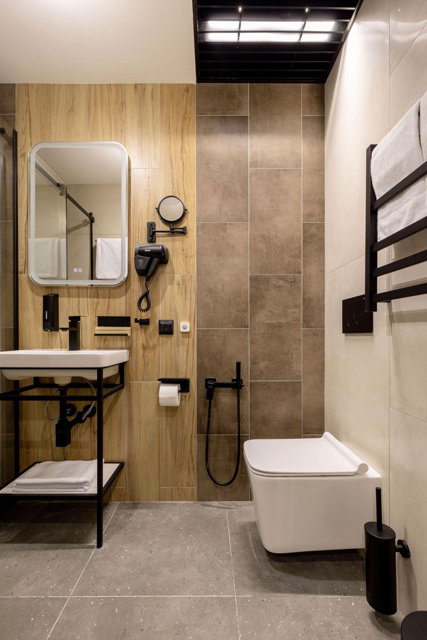 Фото IzzziUP Community L&c