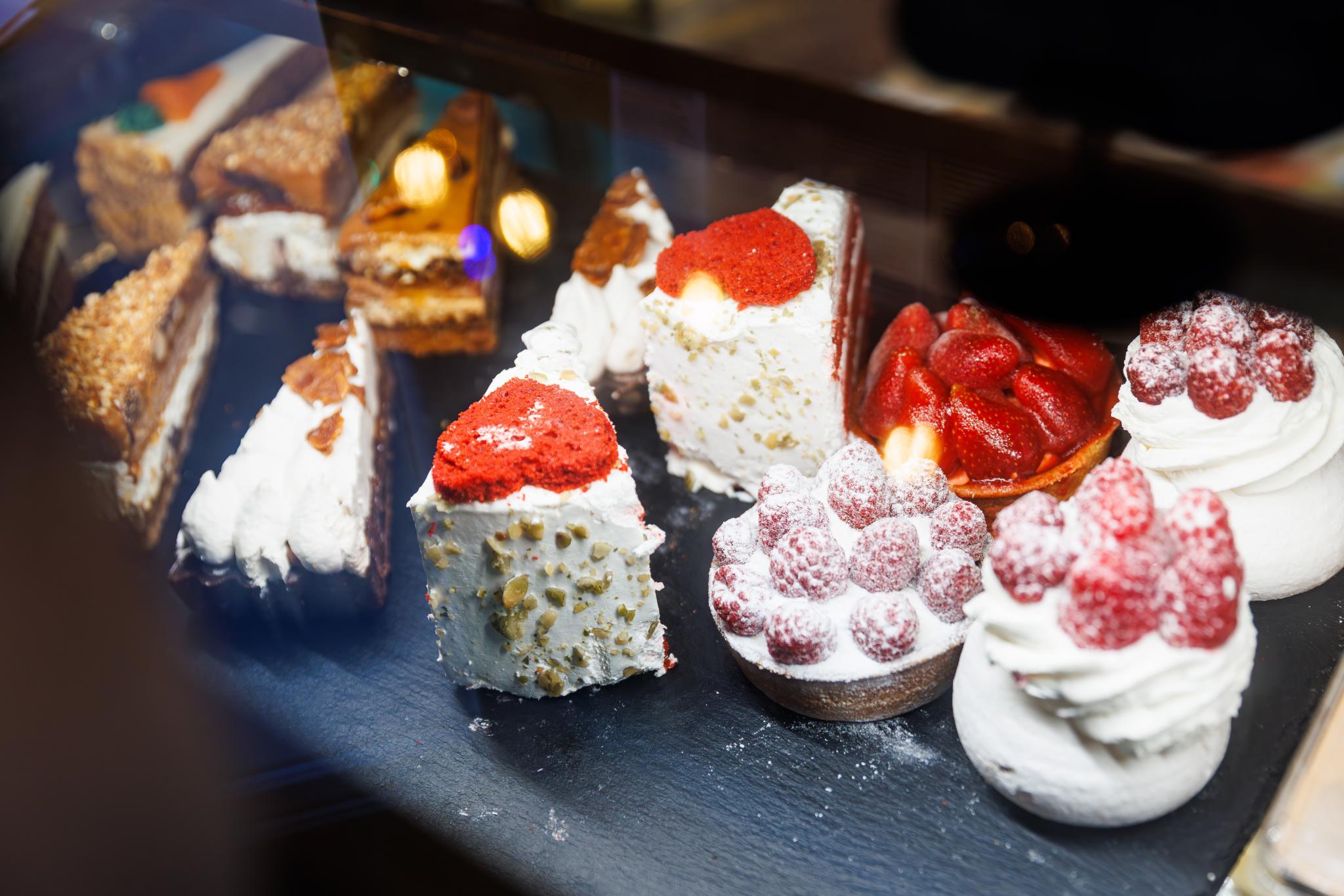 Фото Jenavi Club Hotel