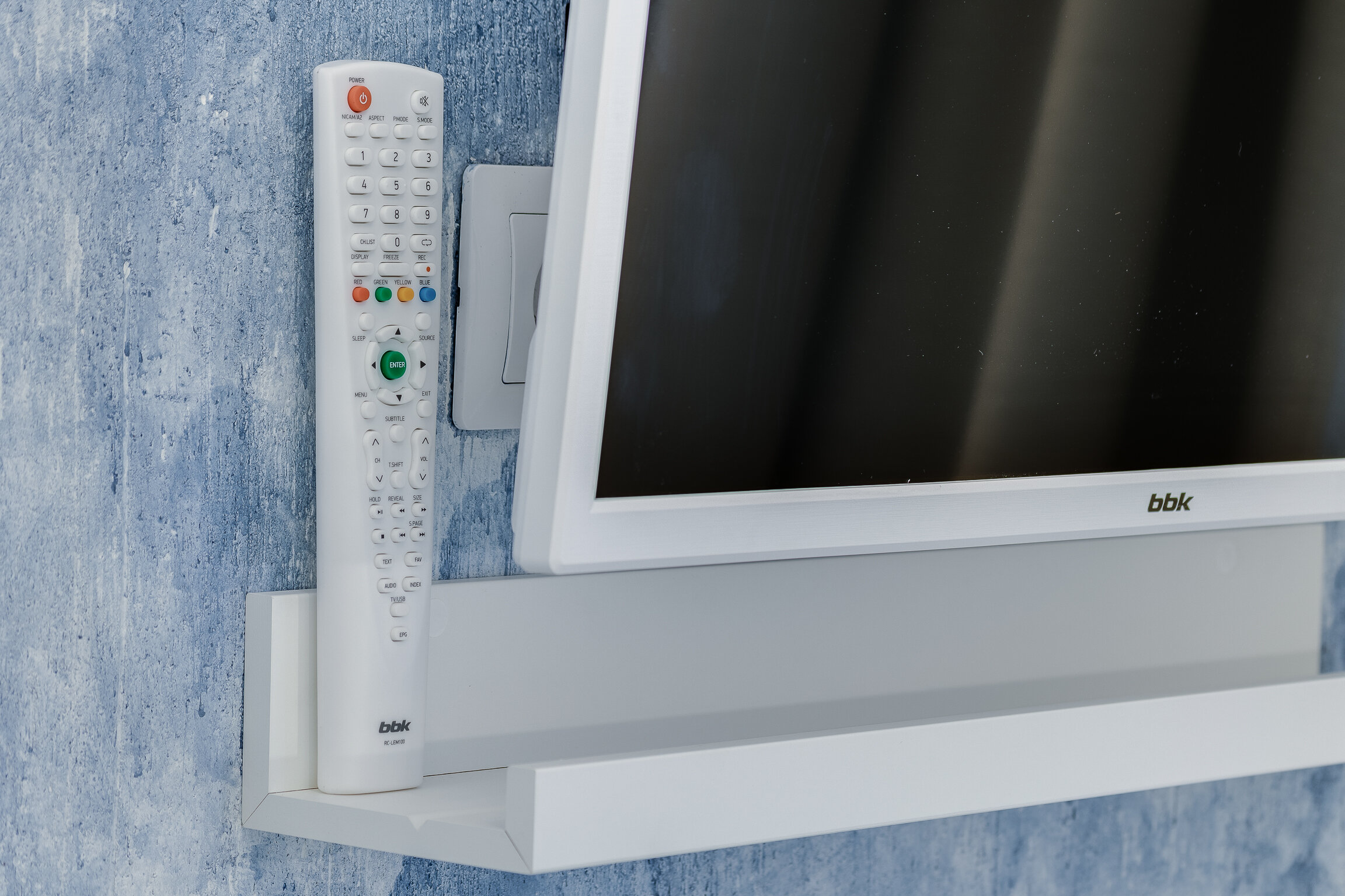 Фото Sokroma Мольберт