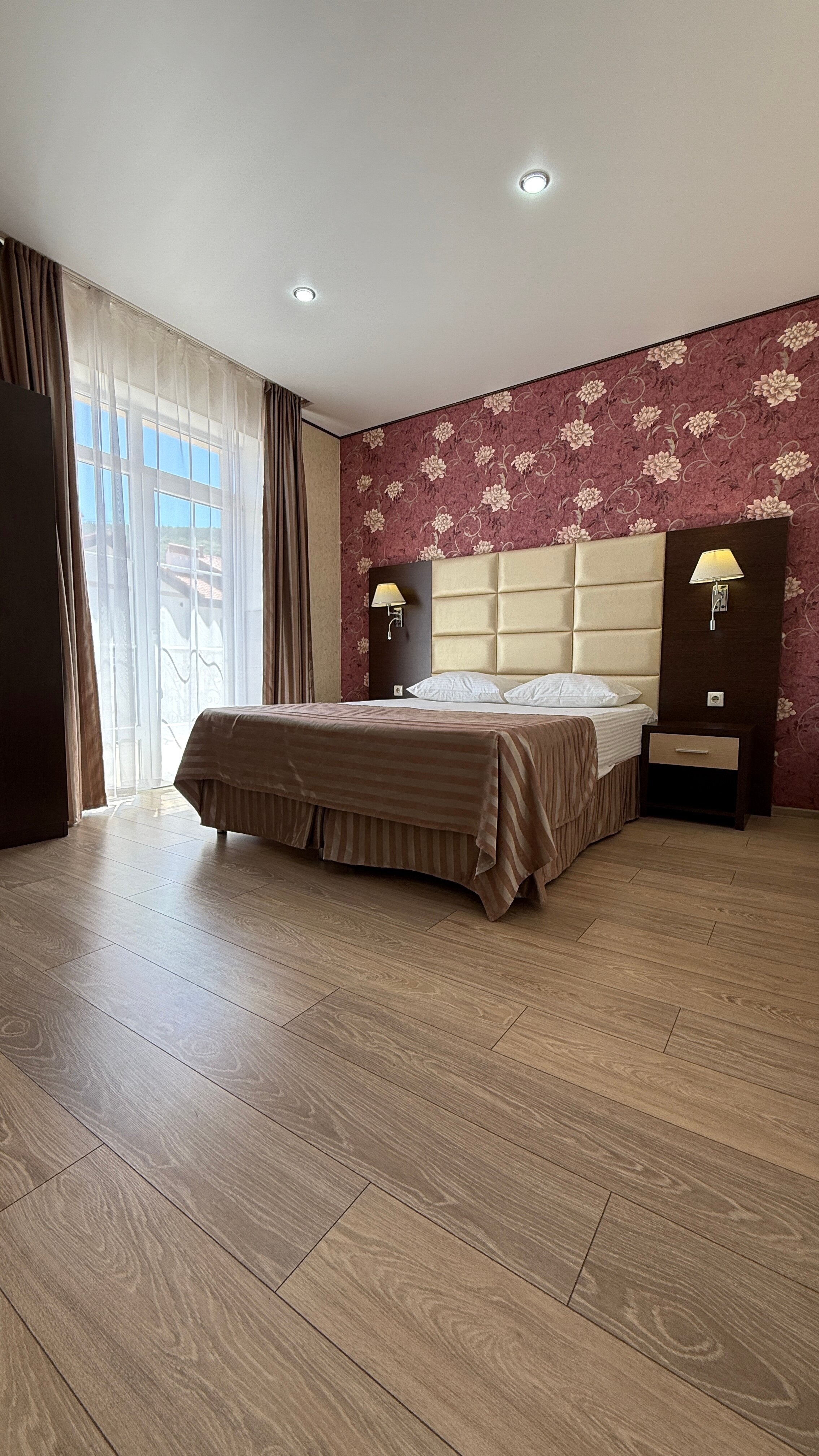 Фото Отель Черноморский