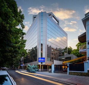 Гостиница Rosslyn Thracia Hotel