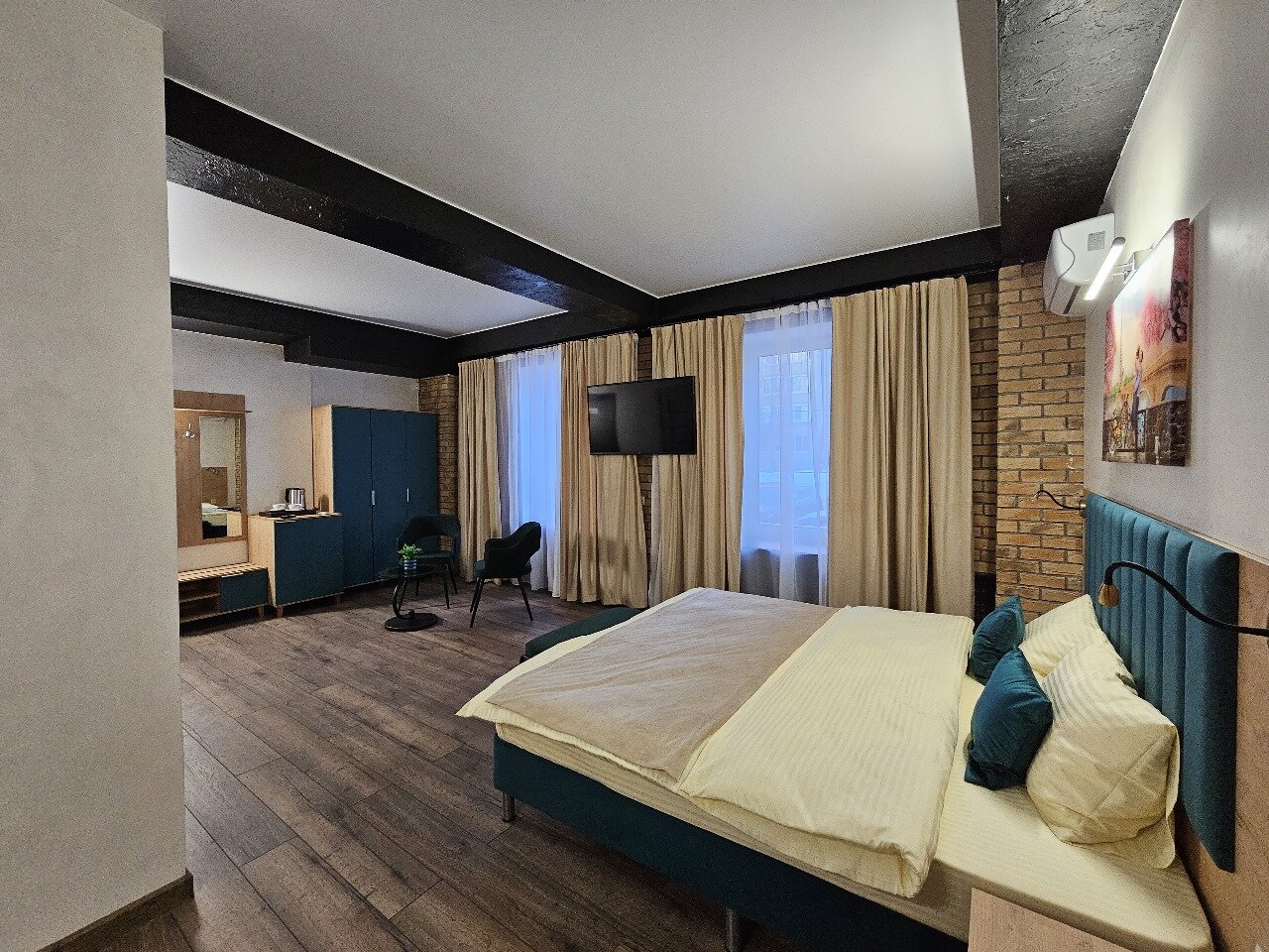 Фото Отель-Холл