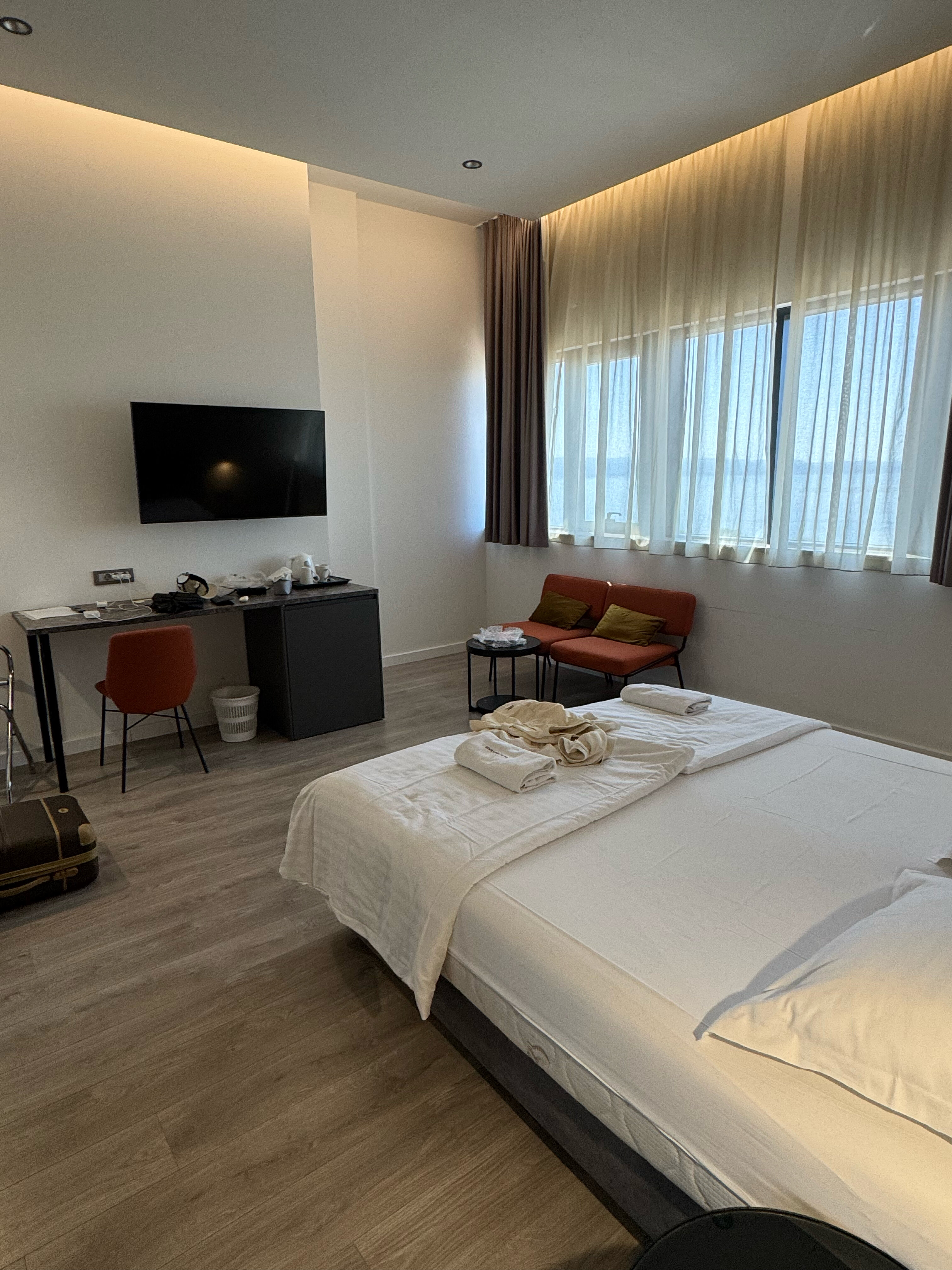 Фото The View Luxury Rooms