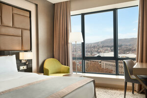 Гостиница Wyndham Grand Tbilisi
