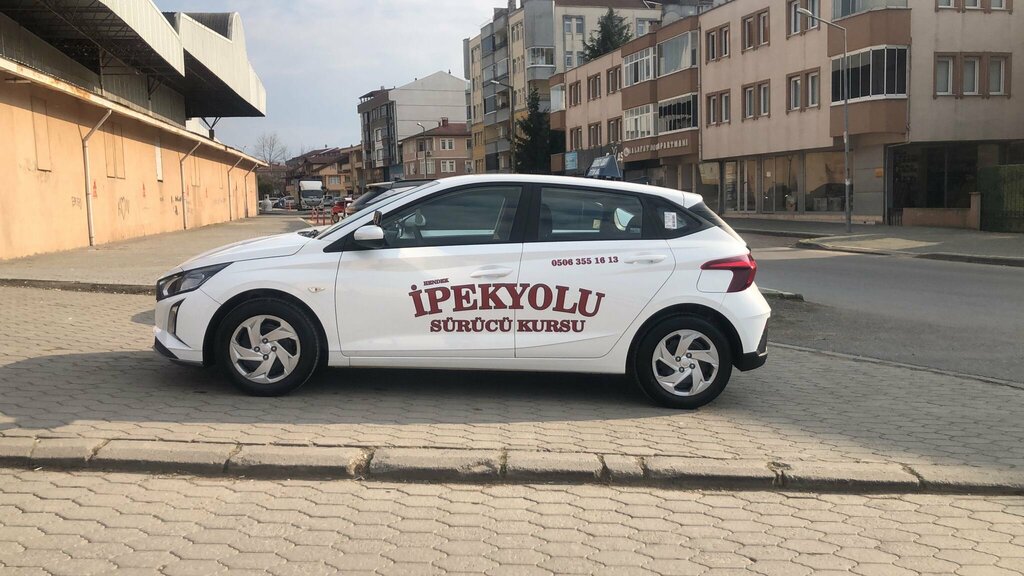 Driving school Ipekyolu Sürücü Kursu, Hendek, photo