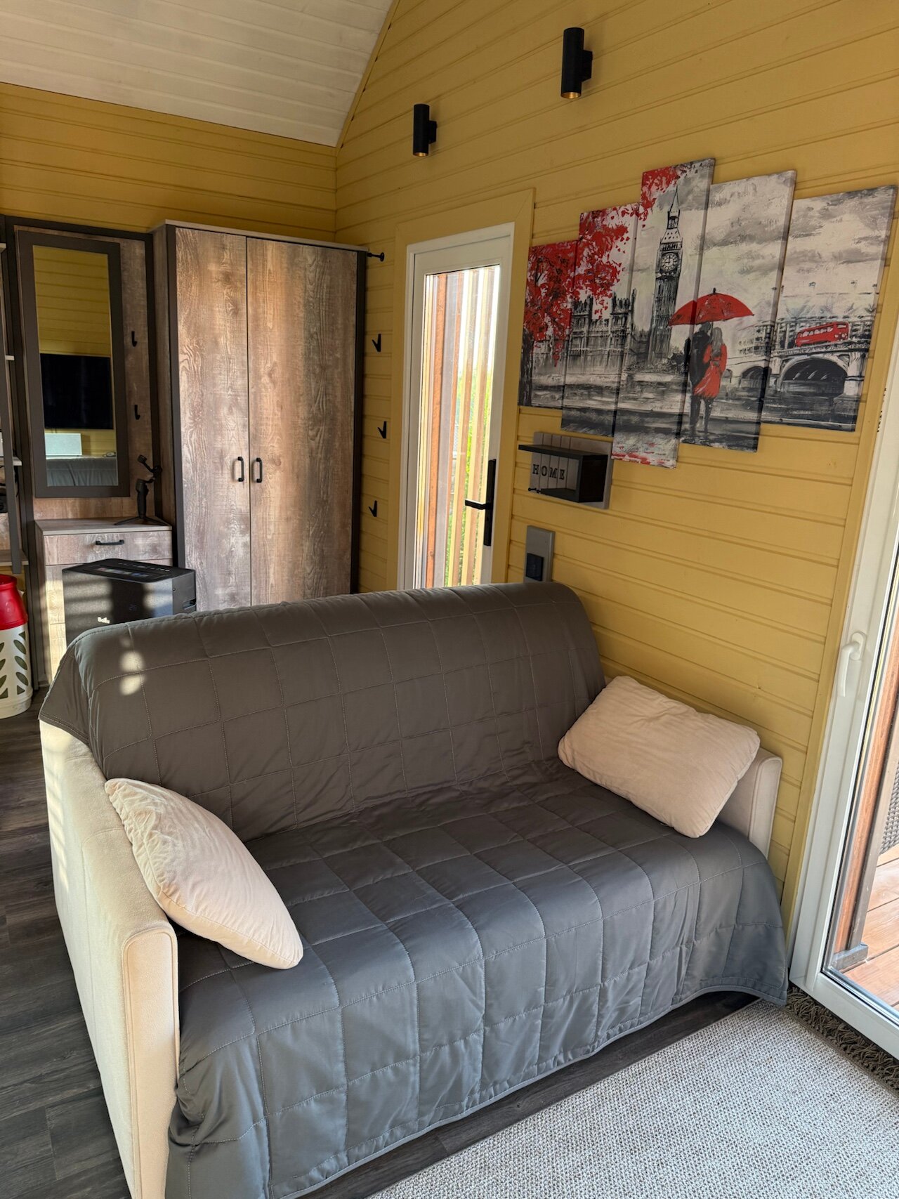 Фото Hill House Positive