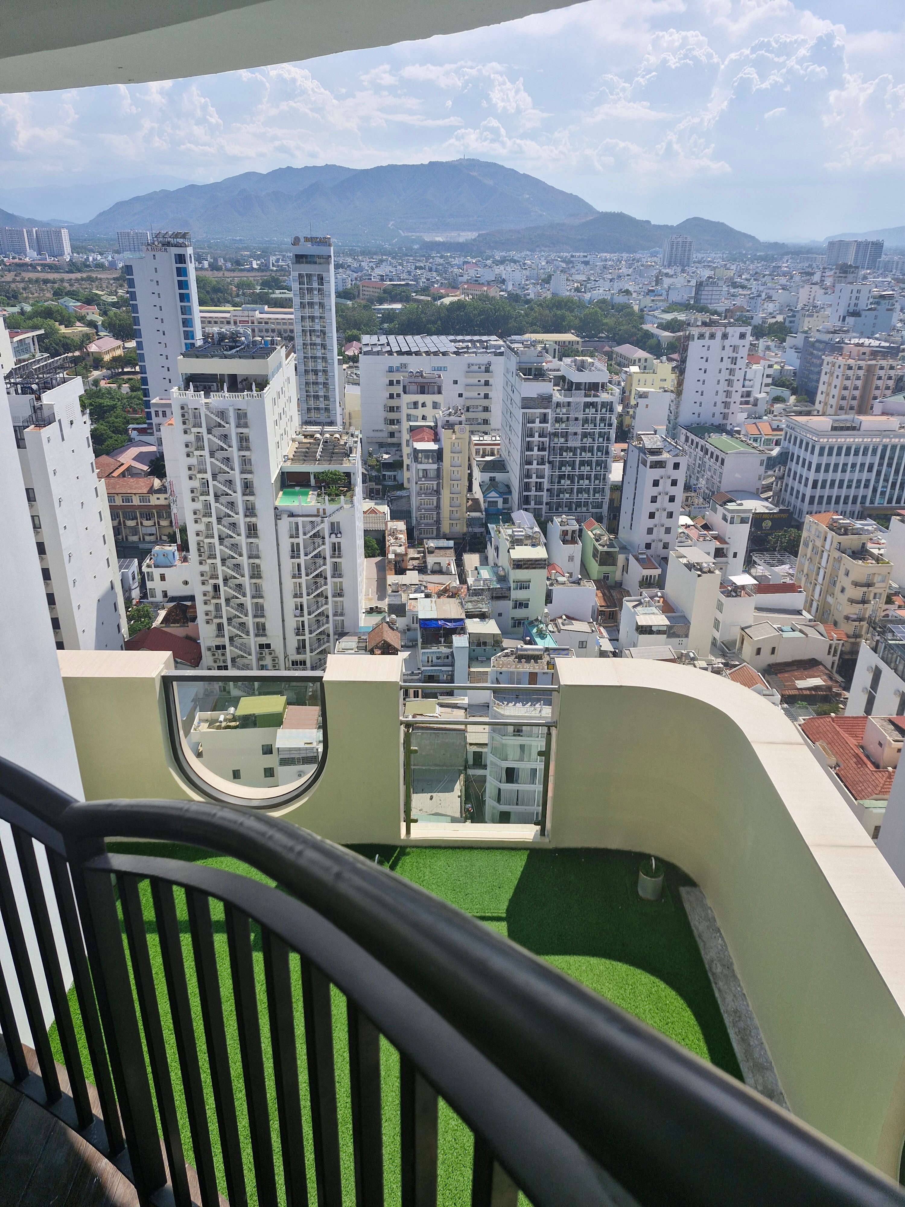 Фото Grand Tourane Nha Trang Hotel