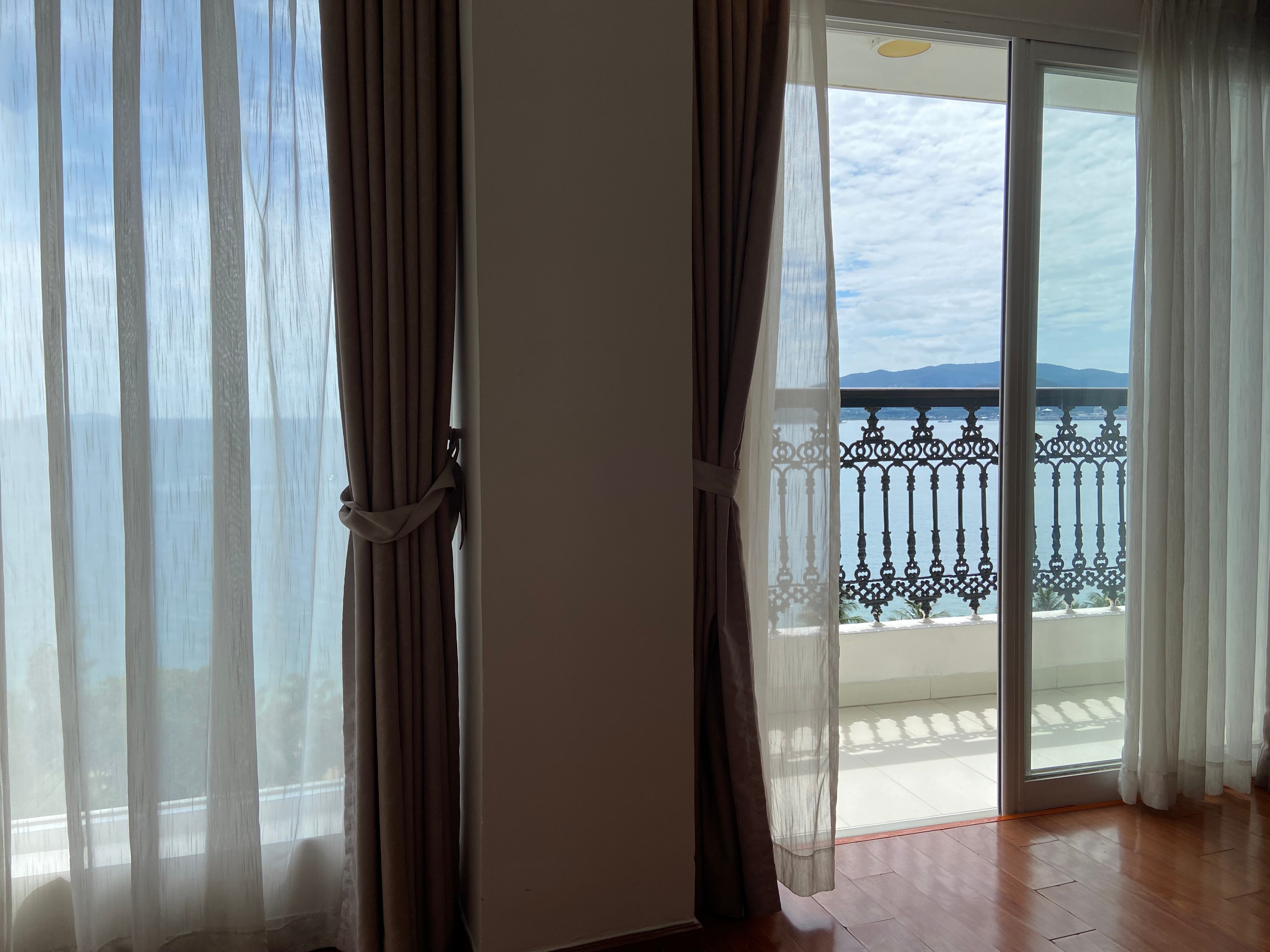 Фото Regalia Hotel