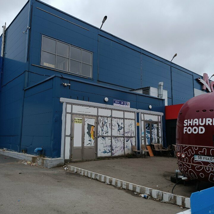 Egg and poultry meat Indejka Pavlodarskaya, Astana, photo