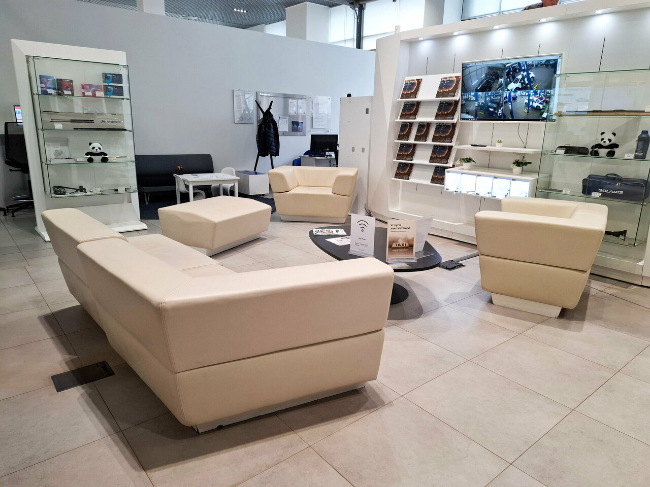 photo Автомир, официальный дилер Hyundai