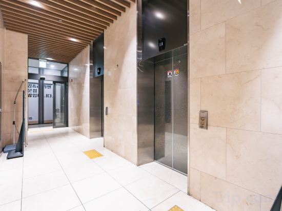 Фото Urbanstay Myeongdong