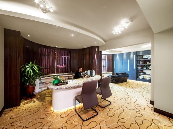 Фото Promenade Hotel Kota Kinabalu