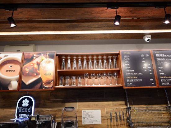 Фото Travelodge Myeongdong City Hall