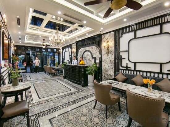 Фото Amira Hotel Hanoi