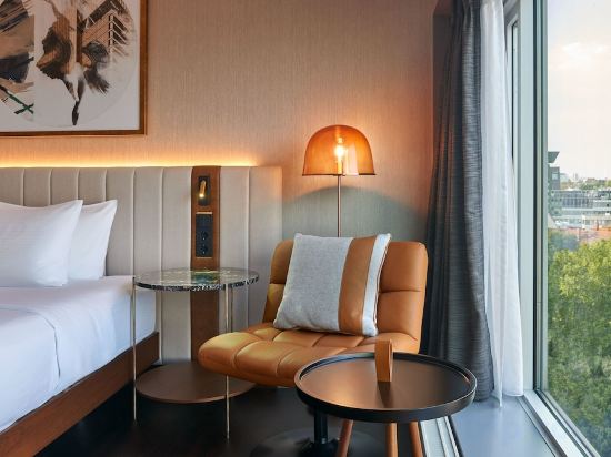 Фото Hilton Frankfurt City Centre