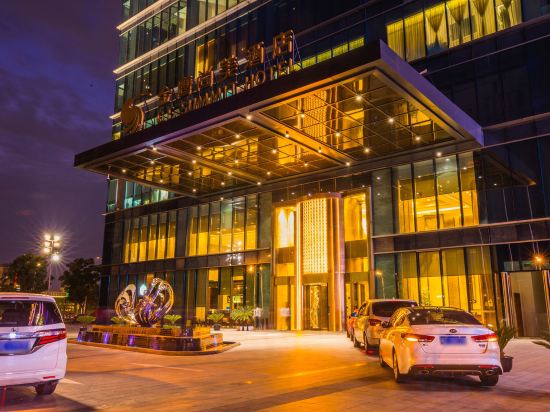 Фото отеля 1