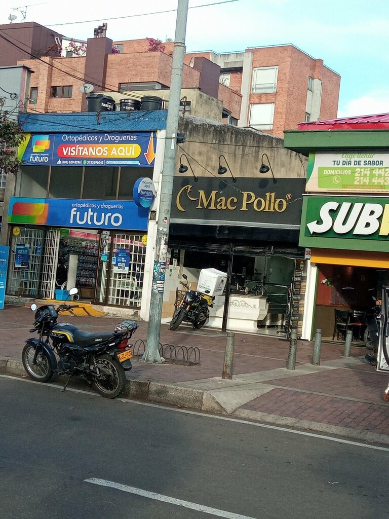 Cafe Mac Pollo, Bogota, photo