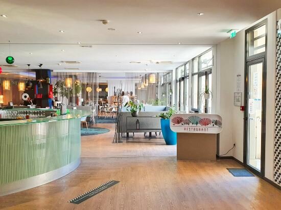 Фото Novotel Avignon Centre