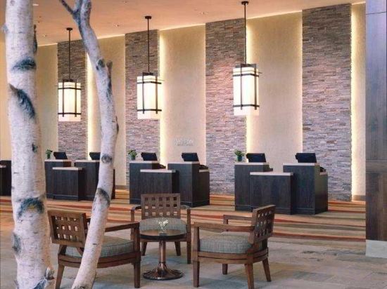 Фото The Westin Boston Seaport District