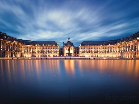 Фото Ibis Bordeaux Centre Gare Saint-Jean Euratlantique