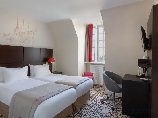 Фото Best Western Blanche de Castille Dourdan