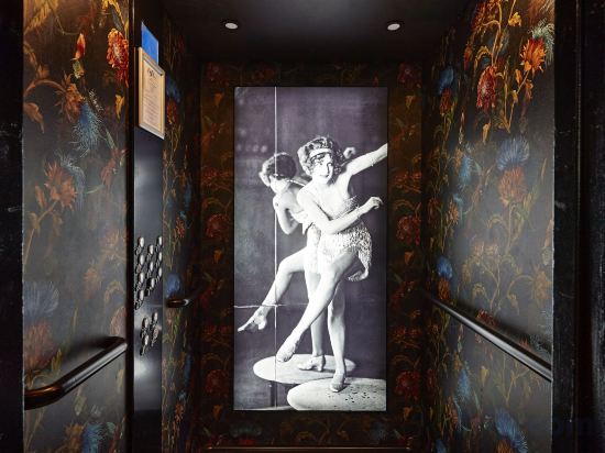 Фото The Scott Boutique Hotel Brussels