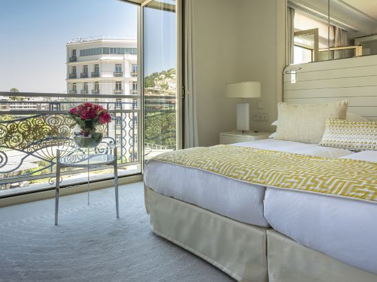 Фото Hotel Martinez