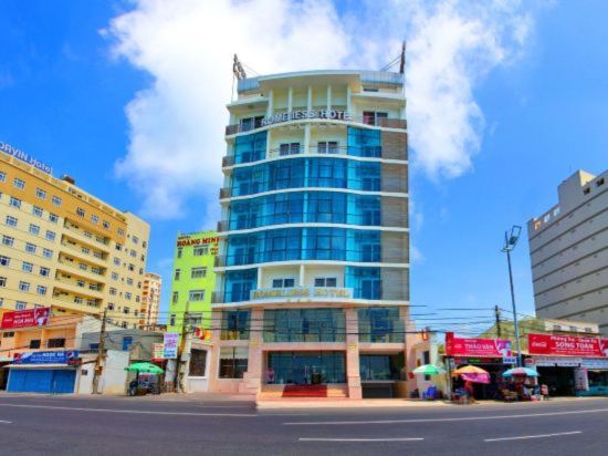 Фото Romeliess Hotel