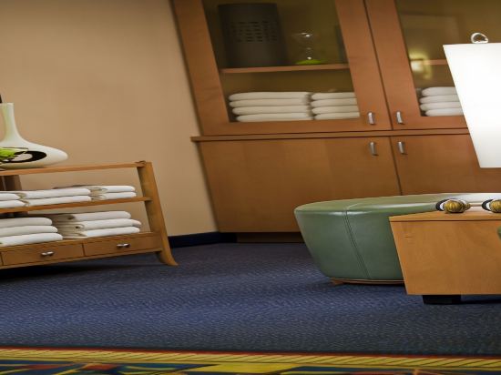 Фото Renaissance Chicago O'Hare Suites Hotel