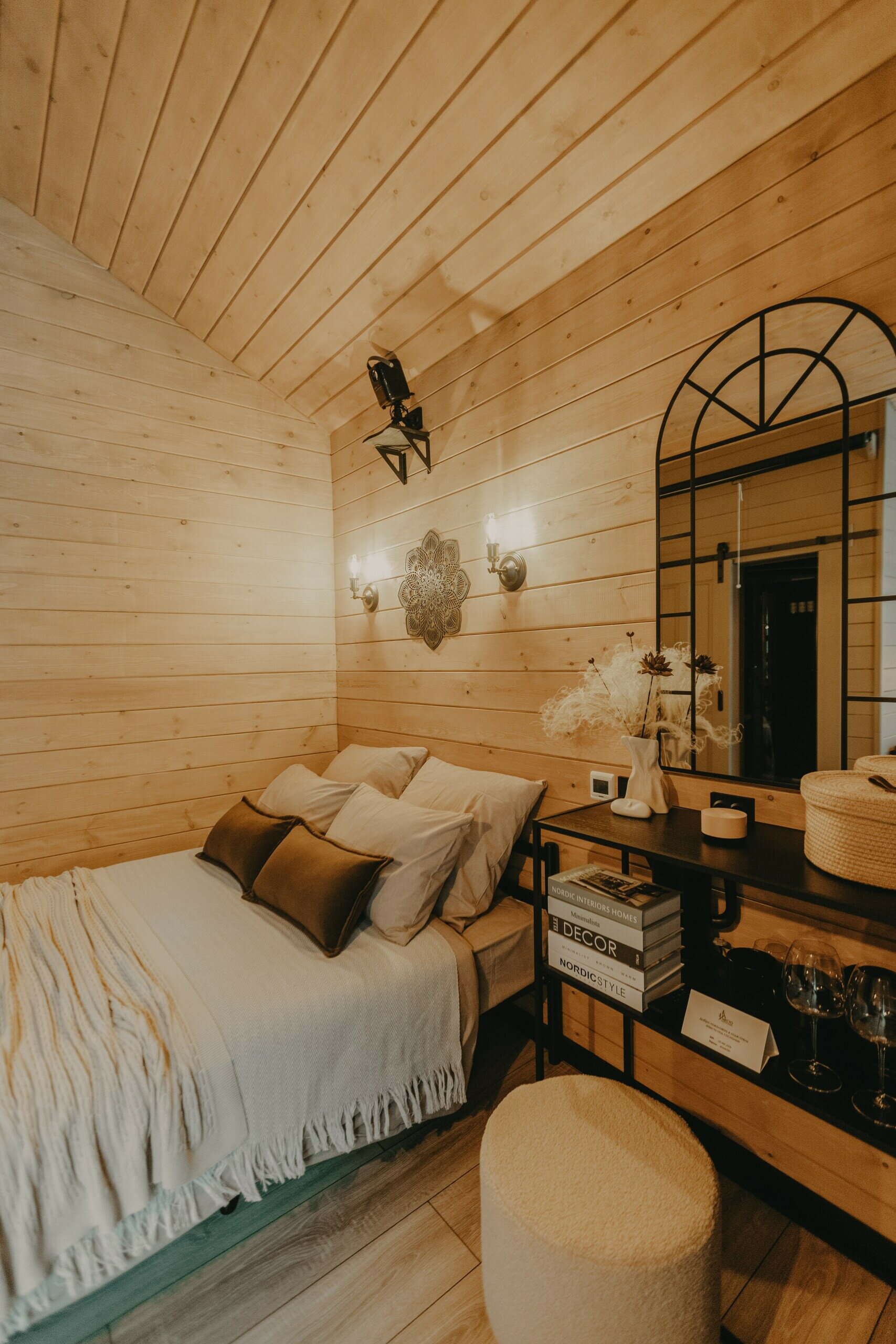 Фото Место под соснами