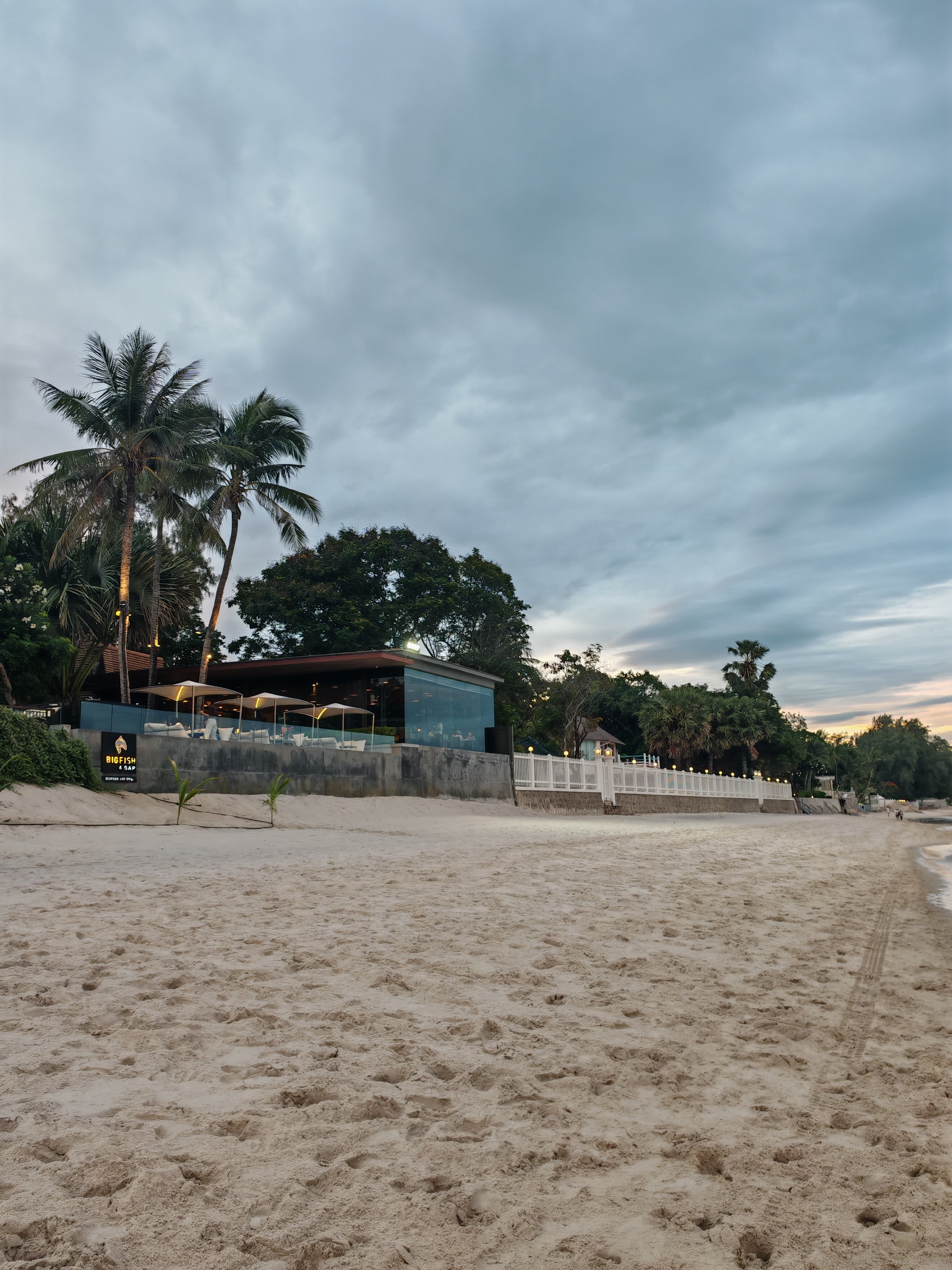 Фото Hua Hin Marriott Resort and Spa