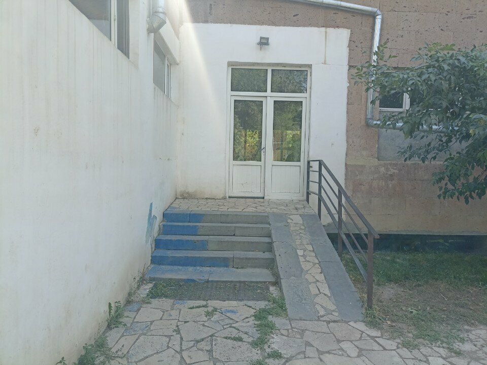 School Образовательный центр Мхитара Себастаци, Yerevan, photo