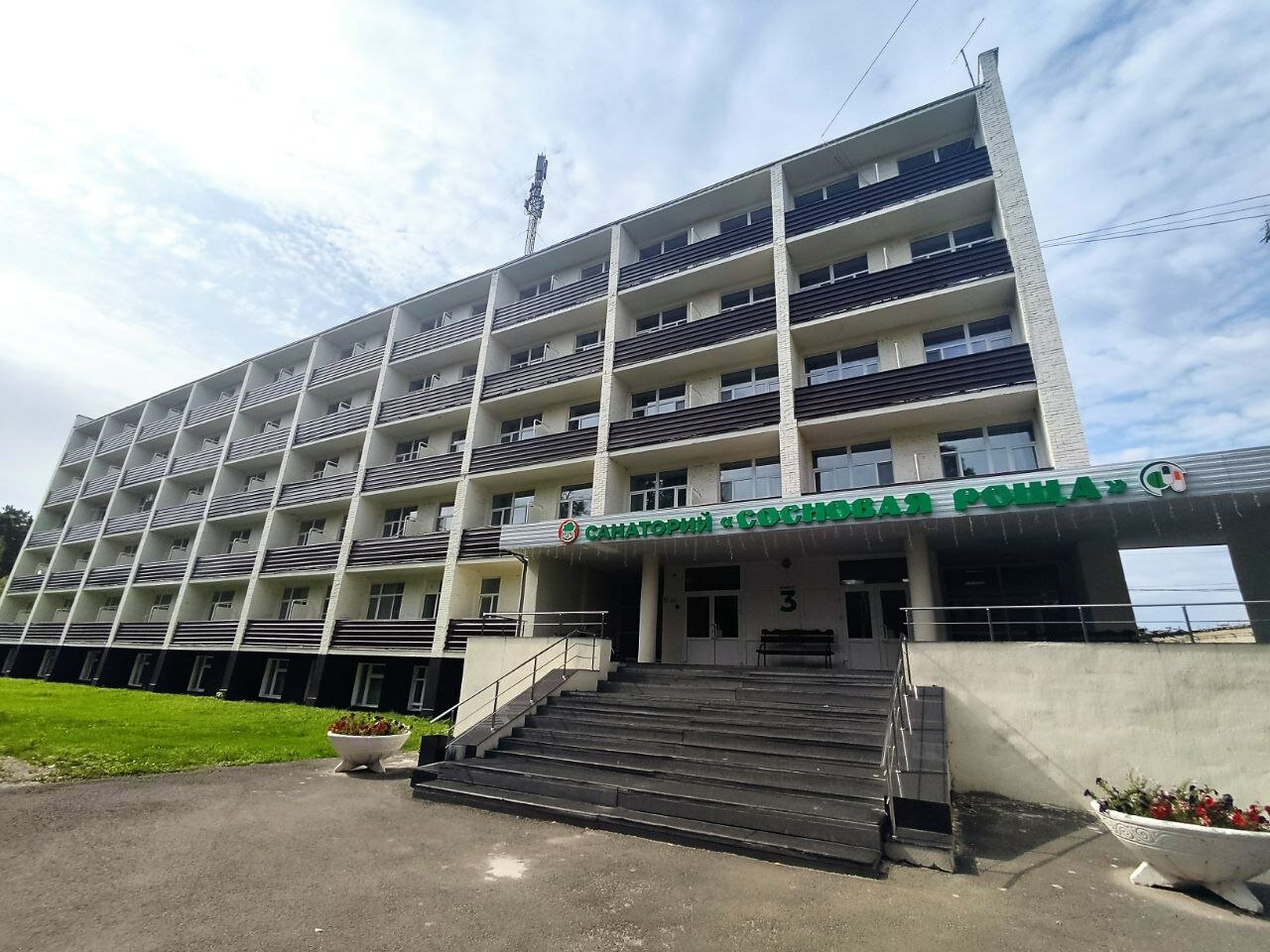 Фото отеля 2