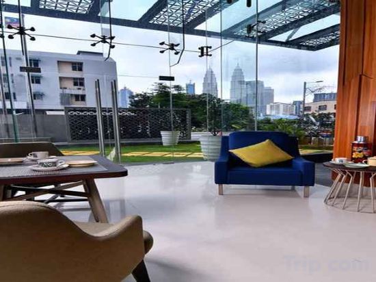 Фото Tamu Hotel & Suites Kuala Lumpur