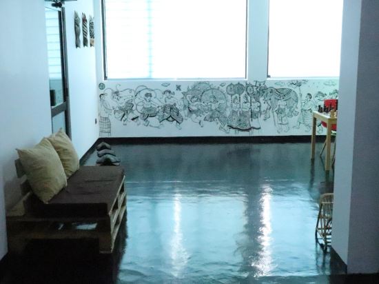 Фото Miracle City Inn Hostel