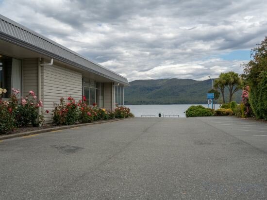 Фото Kingsgate Hotel Te Anau