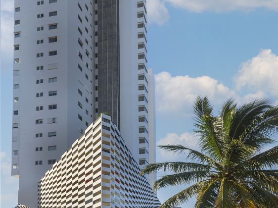 Фото Suites Malecon Cancun Torre Vancouver