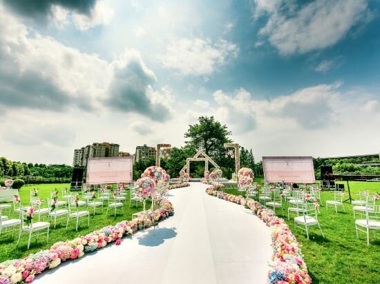 Фото Brilliance Garden Hotel